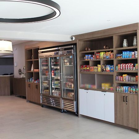 Holiday Inn Dallas Market Ctr Love Field By Ihg ภายนอก รูปภาพ