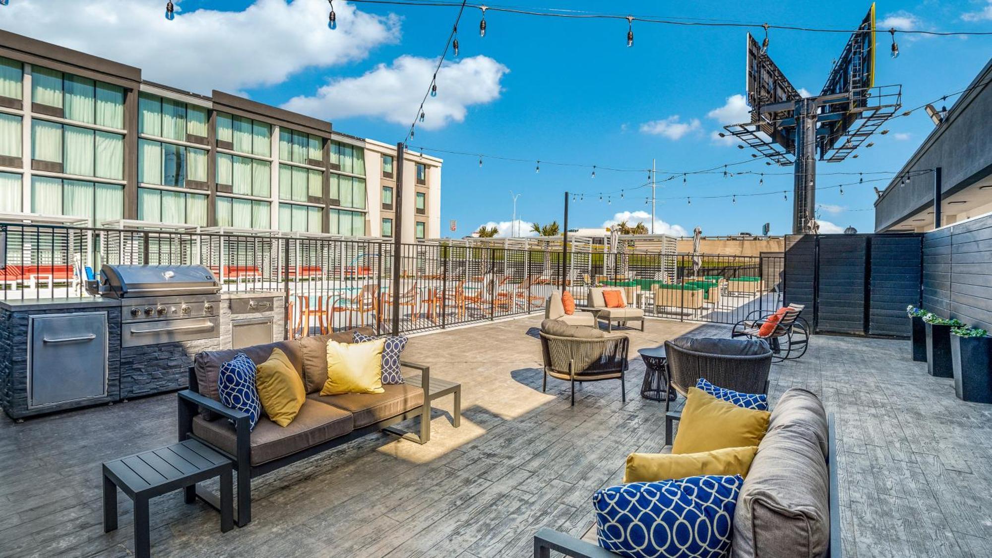 Holiday Inn Dallas Market Ctr Love Field By Ihg ภายนอก รูปภาพ