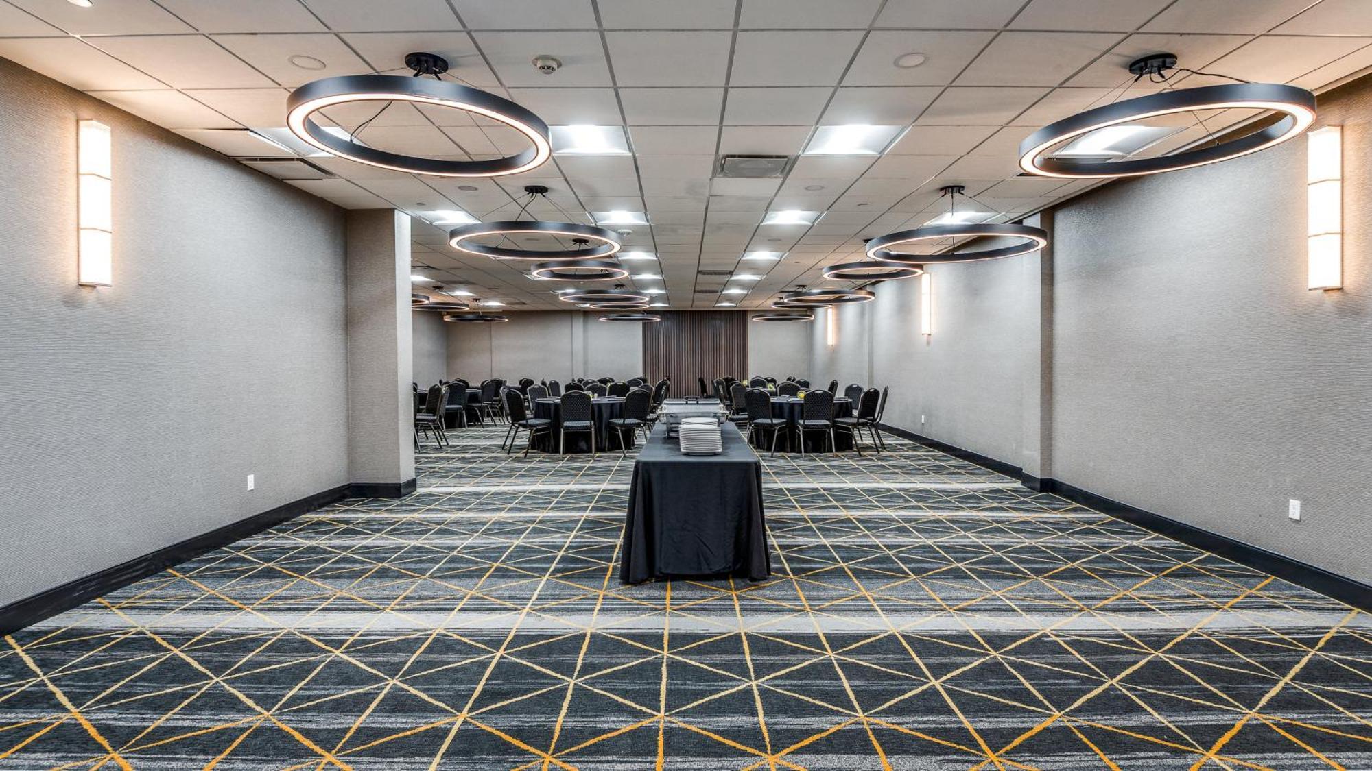 Holiday Inn Dallas Market Ctr Love Field By Ihg ภายนอก รูปภาพ